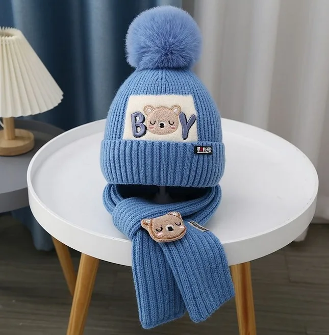 Шапка і шарф комплект зимовий Boy