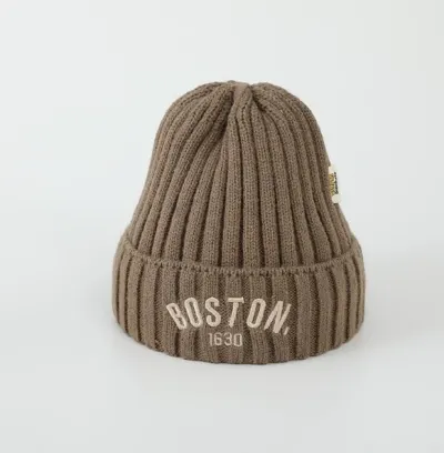 Шапка на весну Boston