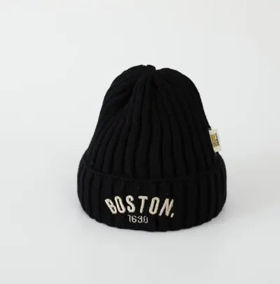 Шапка весной Boston