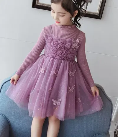 Платье для девочки нежное с бабочками